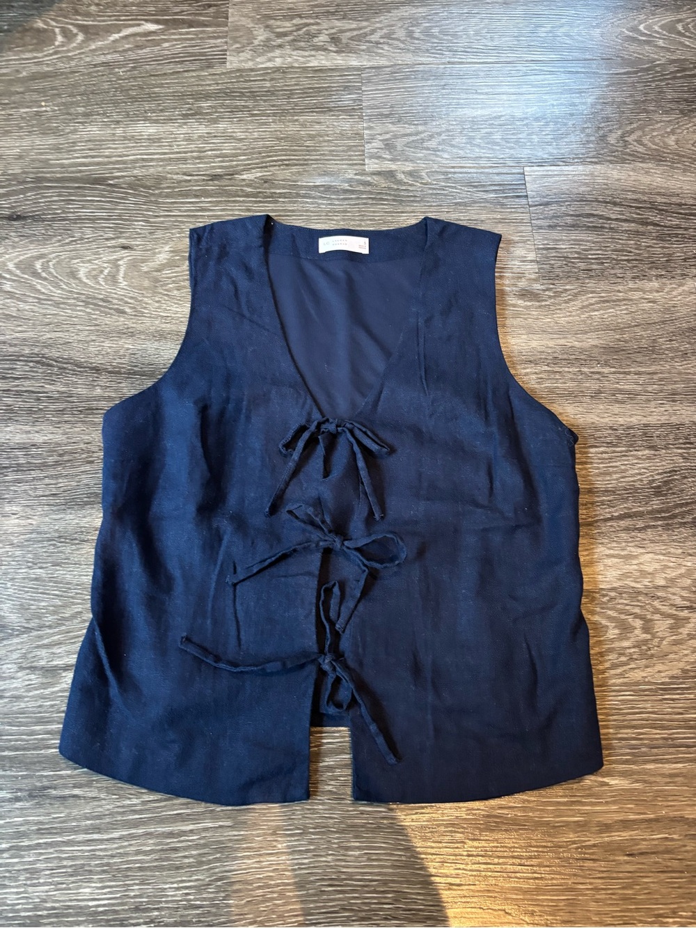 LC Lauren Conrad Navy Tie-Front Sleeveless Tank